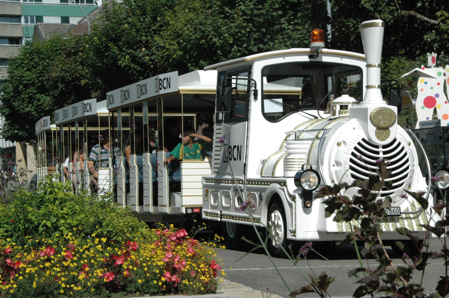 Nouveau départ pour le train touristique